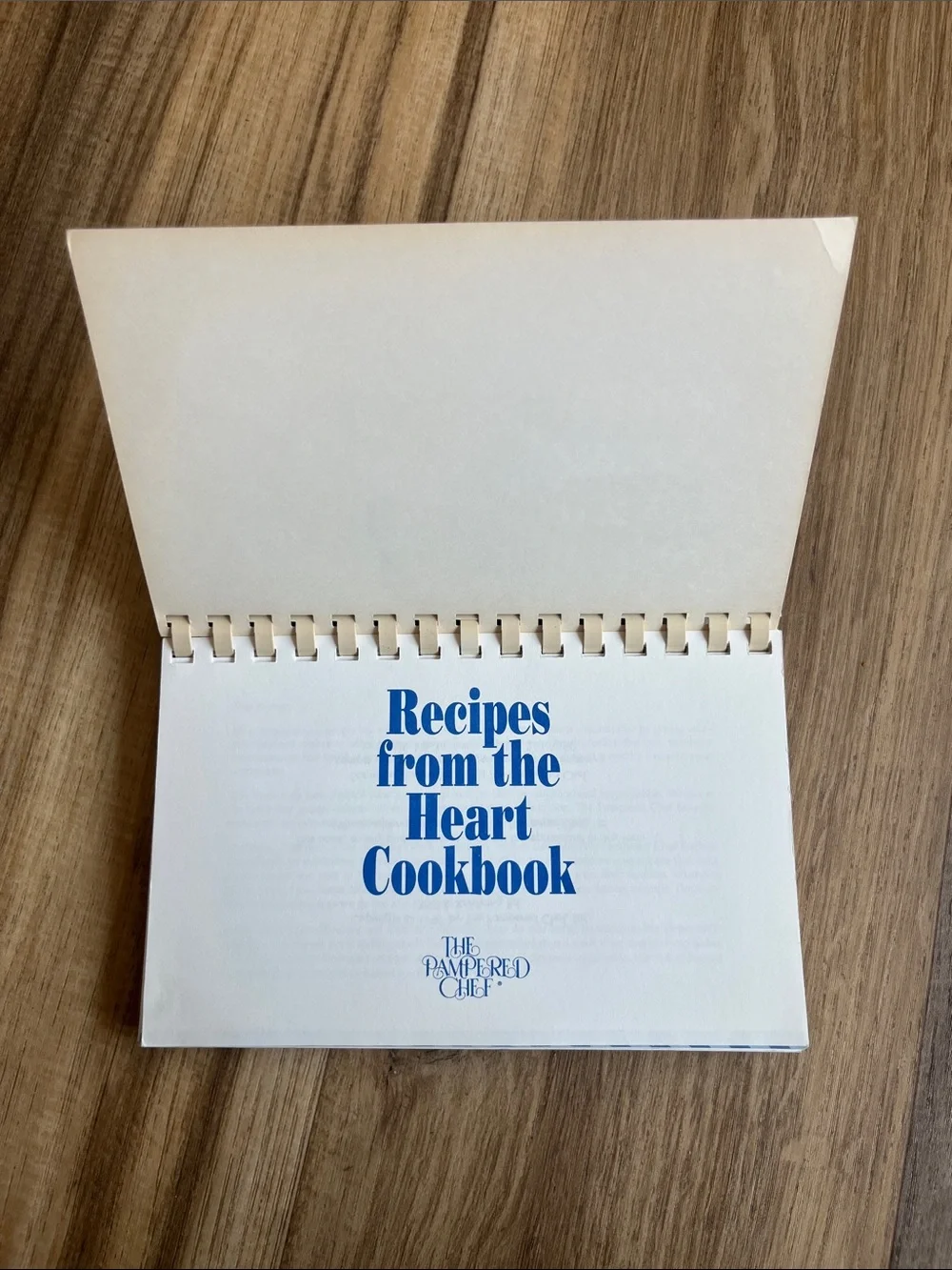 The Pampered Chef Recipes from the Heart Cookbook - Blue